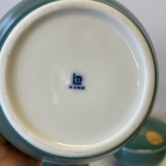 Hakusan Toki Hasami Ware Blue Celadon Service For 5 Tea Set With Gold Accents - Picture 9 of 15